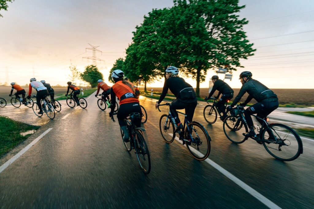 Die DSD-Klassiker-Strecken, die Perlen der Eifel, das schönste im Bergischen oder richtig lange Touren ab 200 km - wir haben sie für euch zusammengestellt und auf Komoot gesammelt!