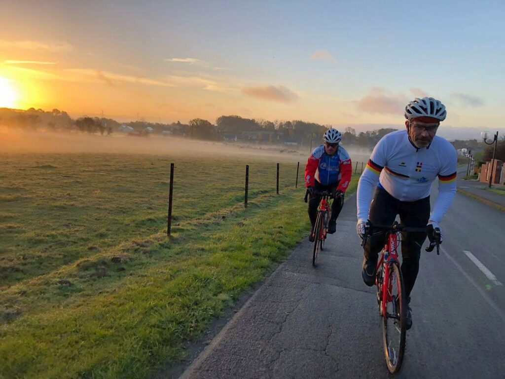 Dietmar hat sich auf den Weg nach Belgien gemacht, um von dort nach Frankreich eine Tour entlang von Krieg und Frieden zu fahren. Den Bericht findet ihr hier.